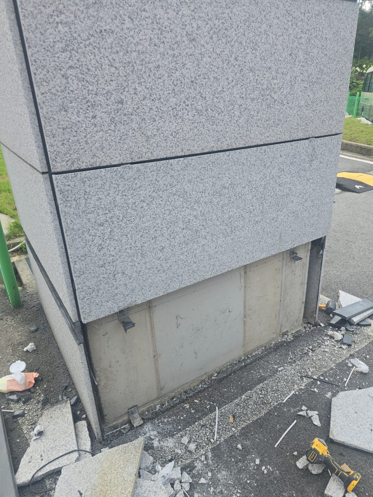 해소 웍스 외벽석재 보수 작업 사진